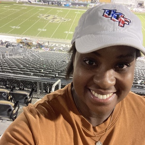 Fundraising Page: Akilah Fields